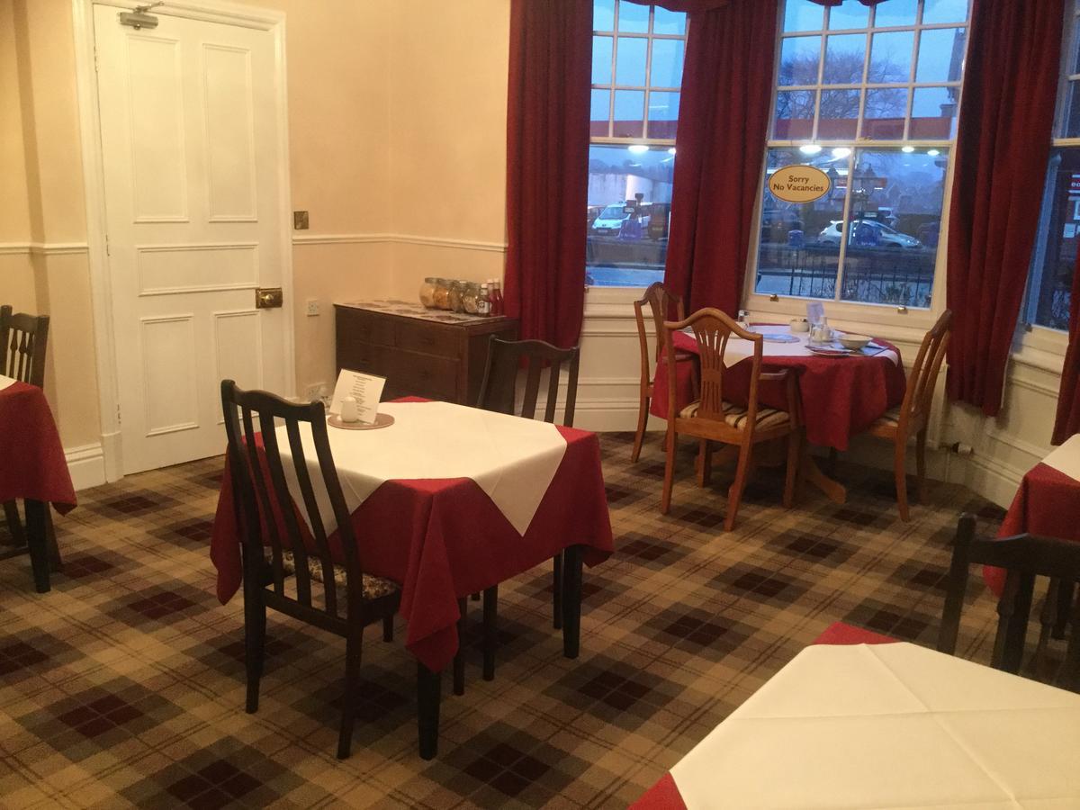 Glenora Guest House Уитби Екстериор снимка