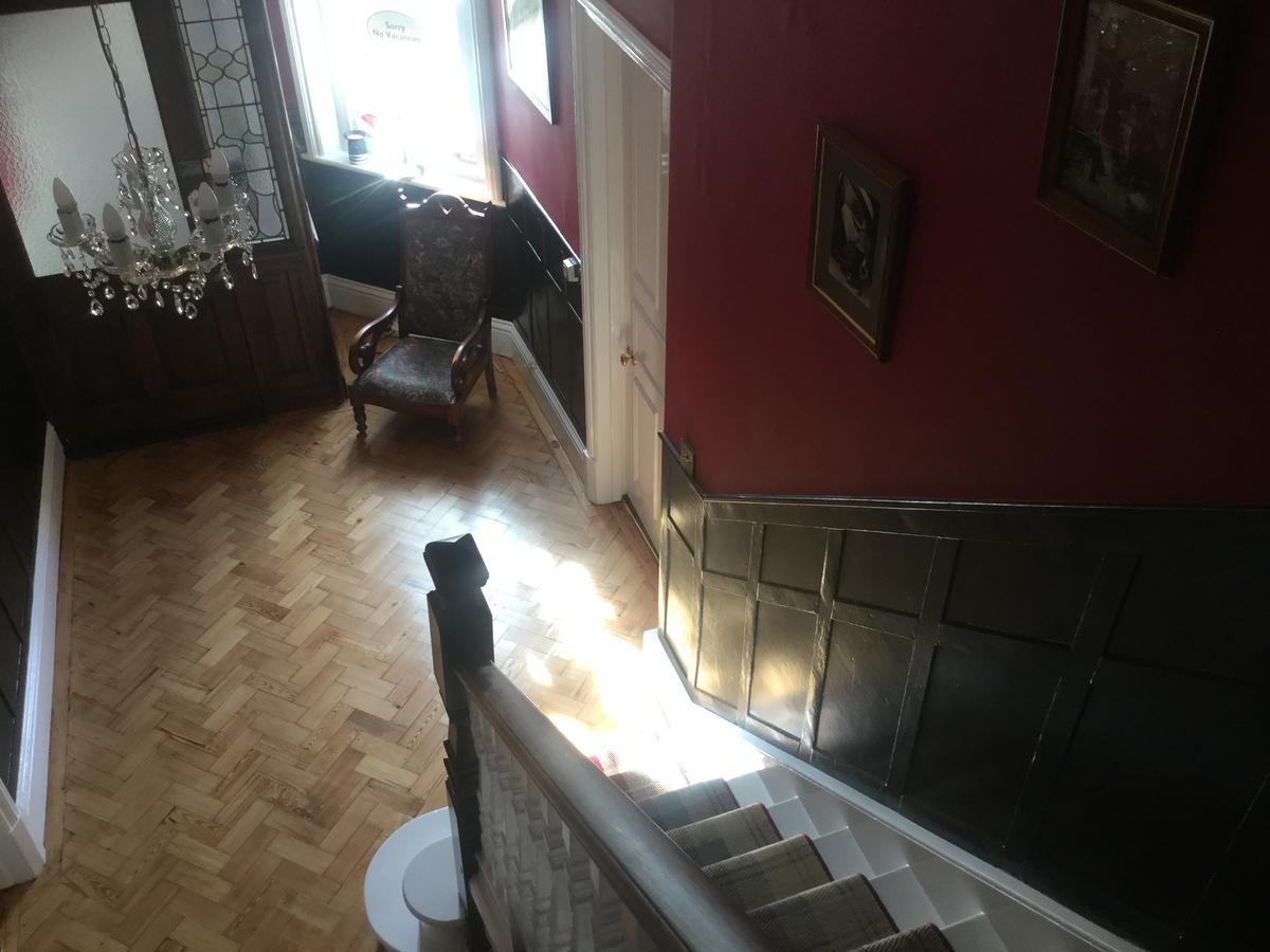 Glenora Guest House Уитби Екстериор снимка